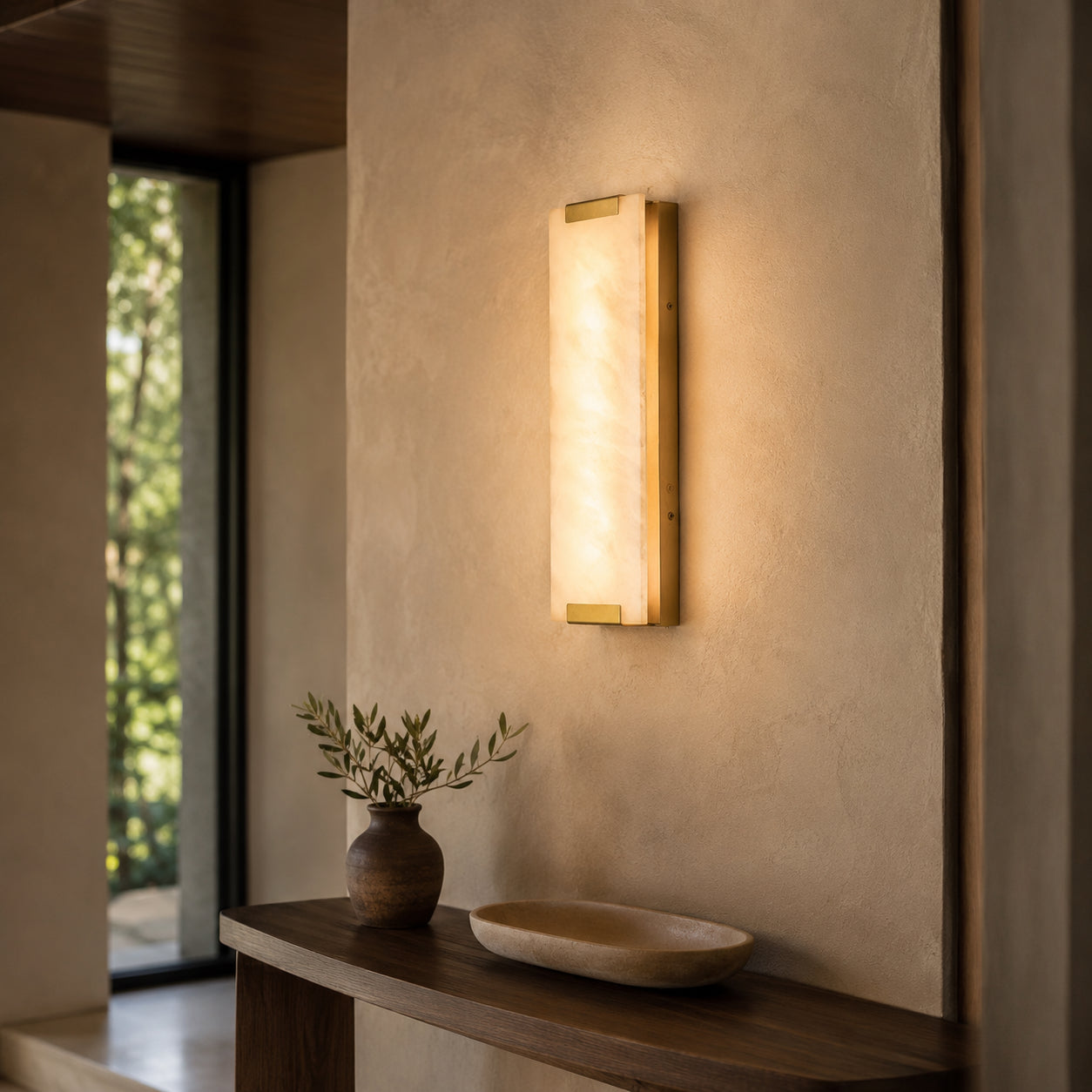 Avora Alabaster Wall Lamp 2
