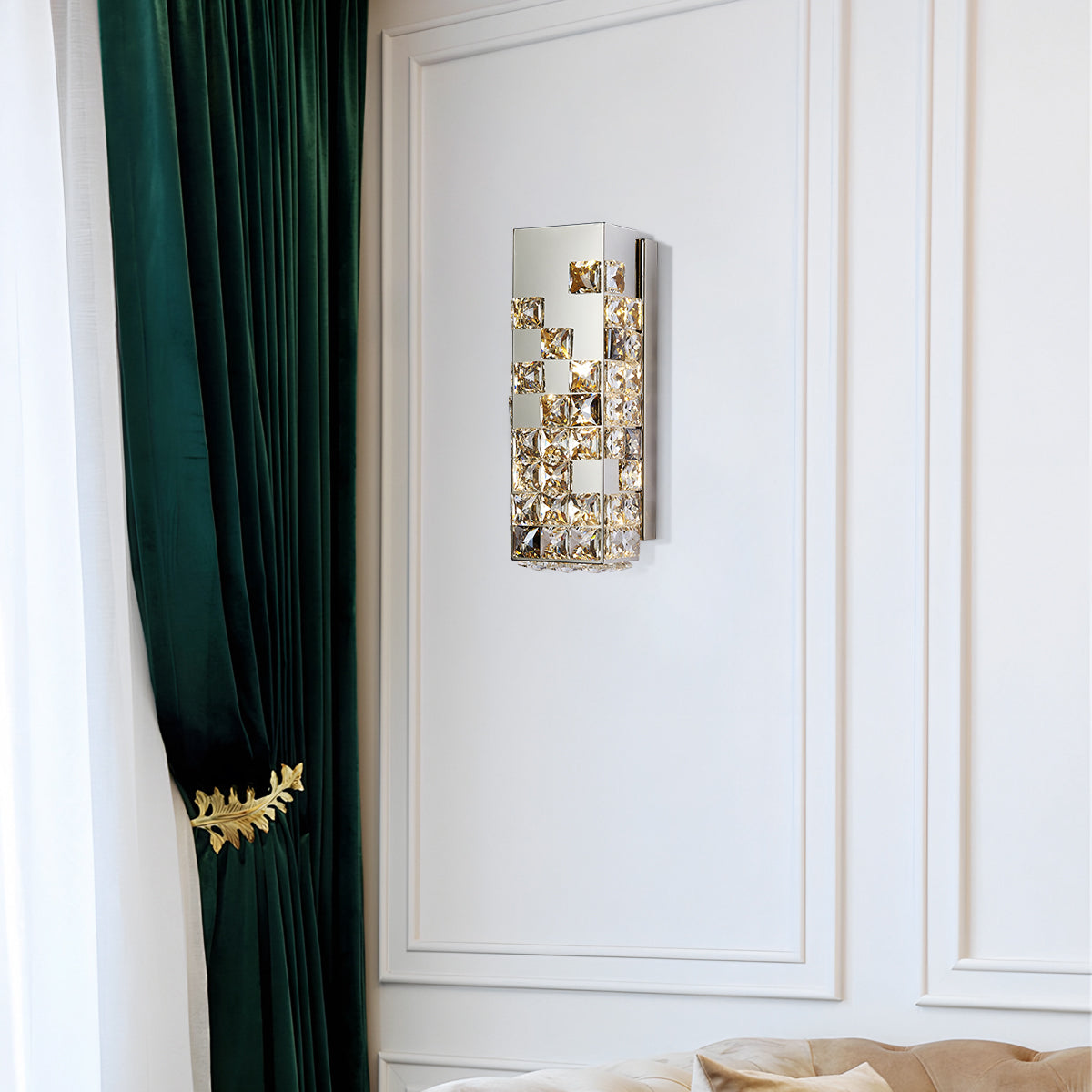 Halo K9 Crystal Wall Lamp