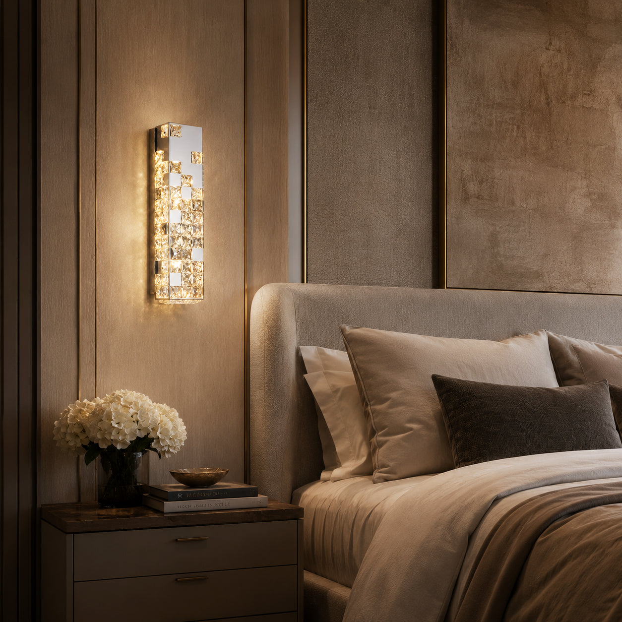 Halo K9 Crystal Wall Lamp
