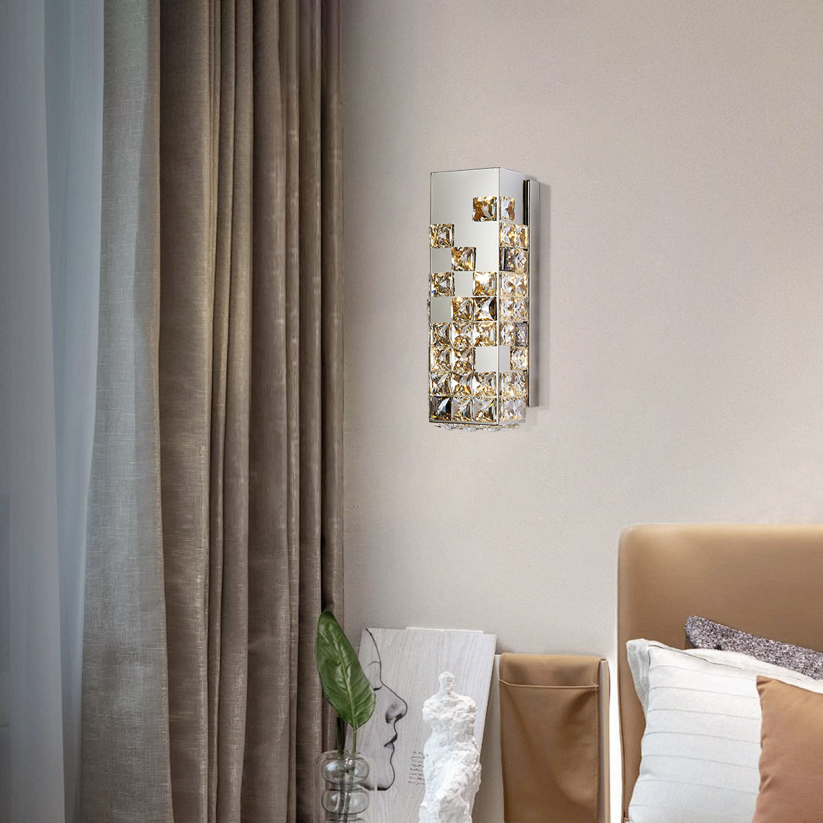 Halo K9 Crystal Wall Lamp